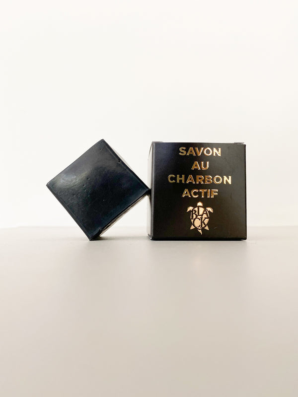 Savon purifiant au charbon actif